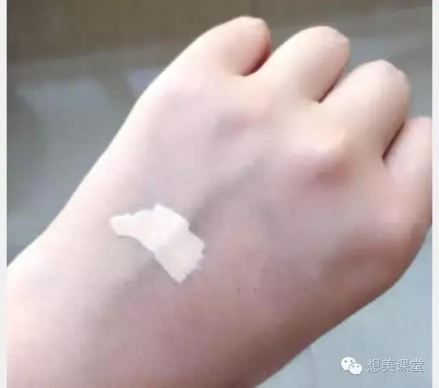 还在迷恋YSL星辰？是阿玛尼小胖丁不够可爱还是颜色不够美？