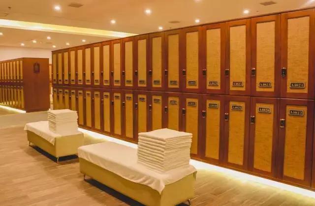 泉州泡温泉看电影自助餐厅一体,泉州水疗自助餐