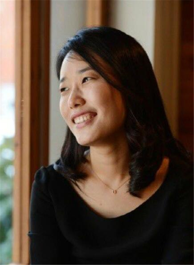 全智贤惊艳瞬间蓝色大海的传说,全智贤蓝色大海的传说紫色穿搭