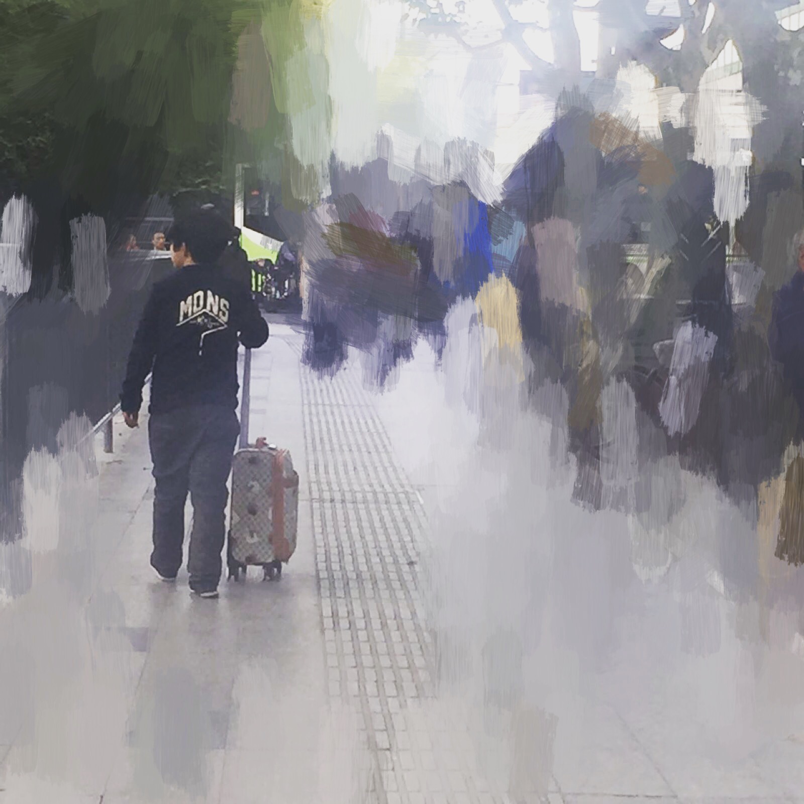 为什么我想买MADNESS，却不想穿出门