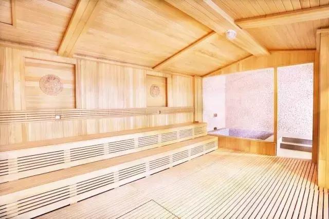 泉州泡温泉看电影自助餐厅一体,泉州水疗自助餐