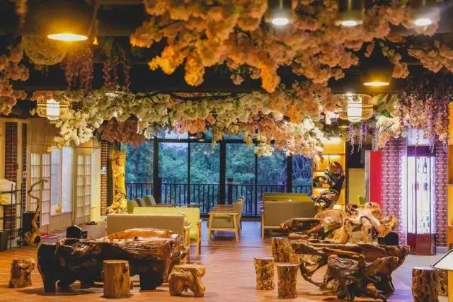 泉州泡温泉看电影自助餐厅一体,泉州水疗自助餐