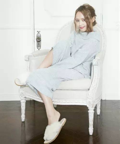 浅草绿针织衫如何搭配,春季针织衫好物推荐