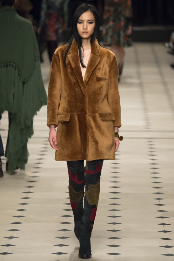 泰迪熊外套穿搭,超好看泰迪熊外套