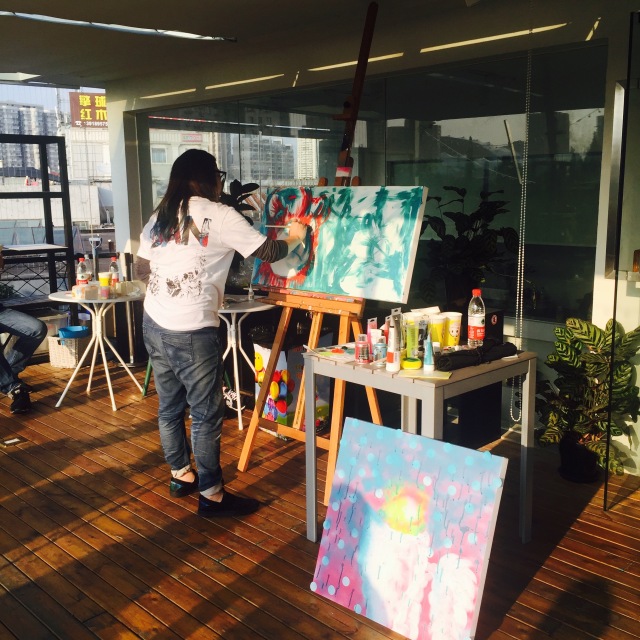 SSF潮玩展一个外行小白眼中的搪胶小怪兽展