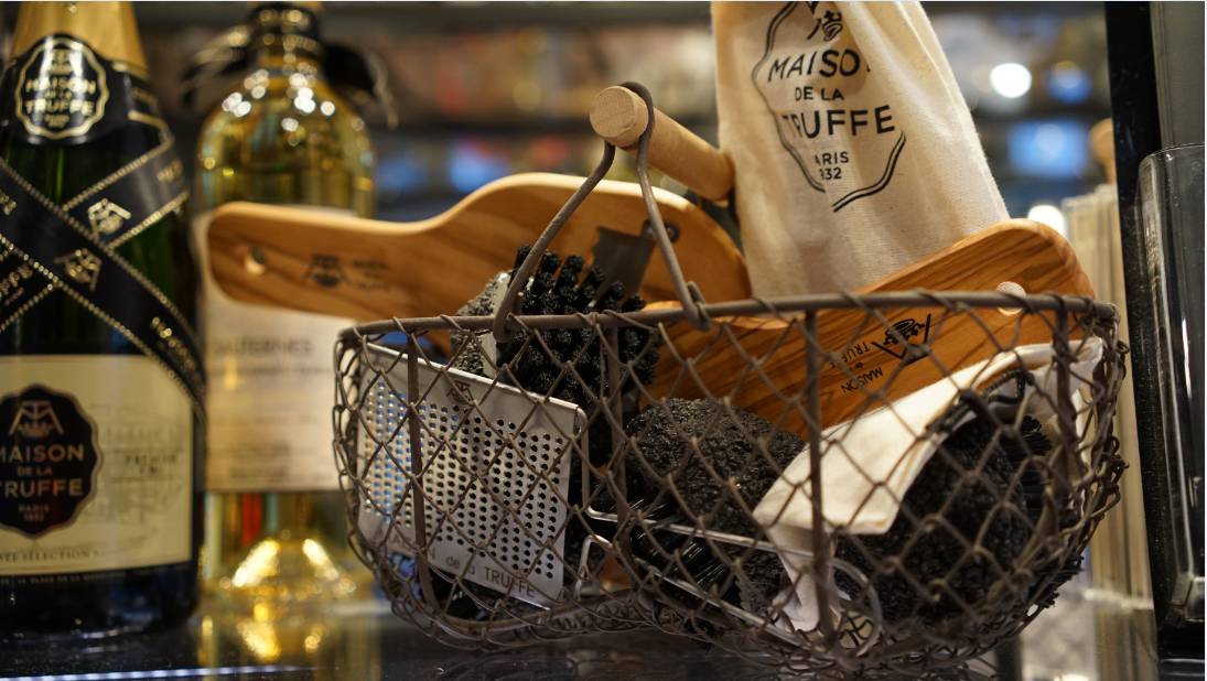 松露口味是什么特点,松露的味道为什么会让人终身难忘