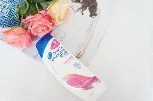 青春期女生脸上长痘痘如何护理,脸上长痘痘正确护理方法