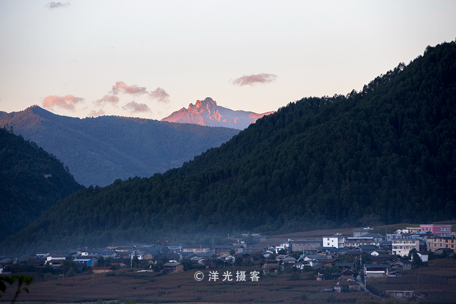 这个民族的祖先因战败被迫流离失所，却创造出世界上独一无二奇迹