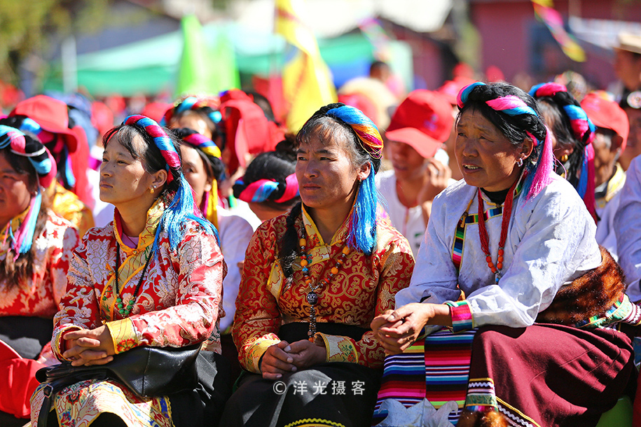 这个民族的祖先因战败被迫流离失所，却创造出世界上独一无二奇迹