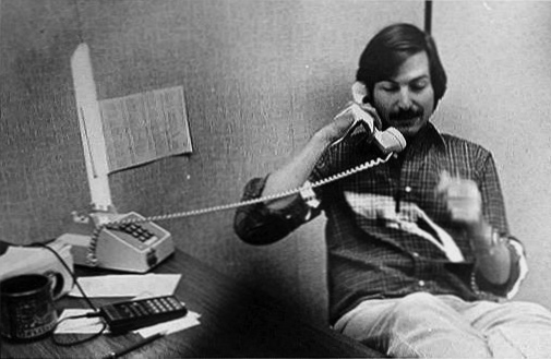 史蒂夫乔布斯真实生平,史蒂夫·乔布斯生平的伟大事迹