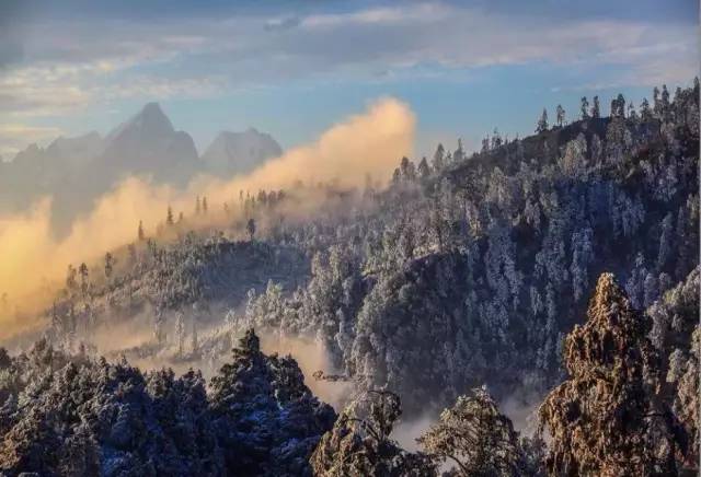 成都川西小环线4天自驾免费景点,成都自驾川西景点推荐