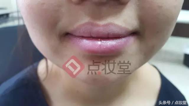 法国贝德玛润唇膏,法国M2A小白管润唇膏