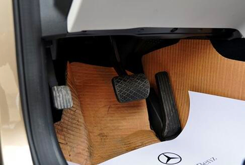 汽车内饰保养注意事项有哪些,爱车内饰养护怎么做别疏忽了