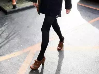 冬天也能够露腿吗,不好意思露脚趾是什么心理