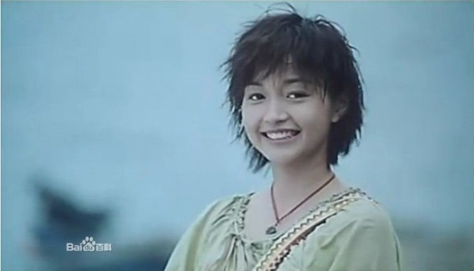 她饰演的郭襄成为一代经典,神雕侠侣郭襄钟汉良