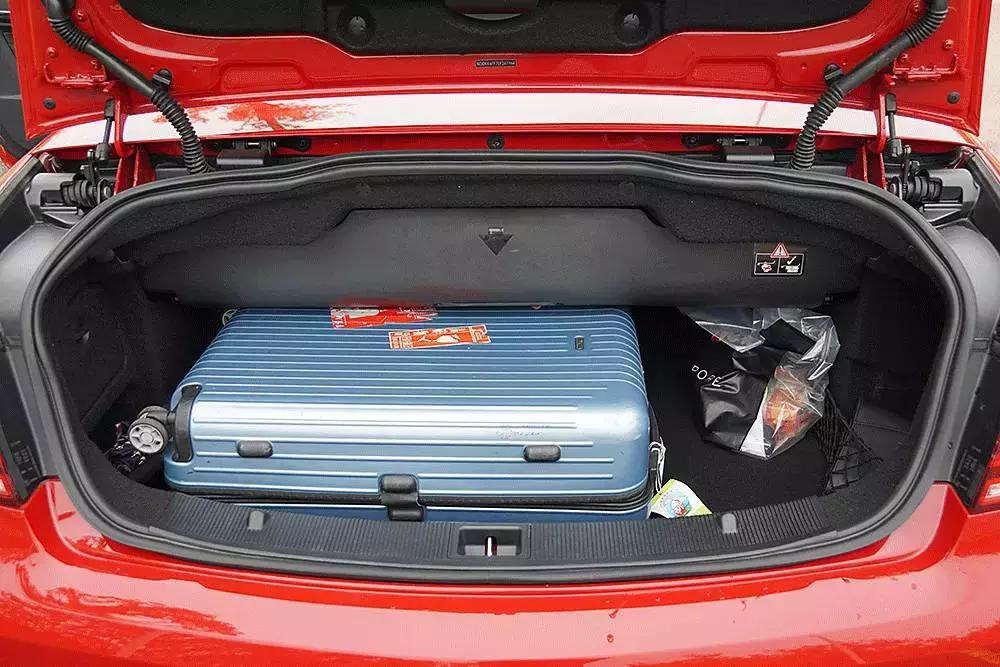 试驾新款奔驰e400,试驾奔驰e400coupe