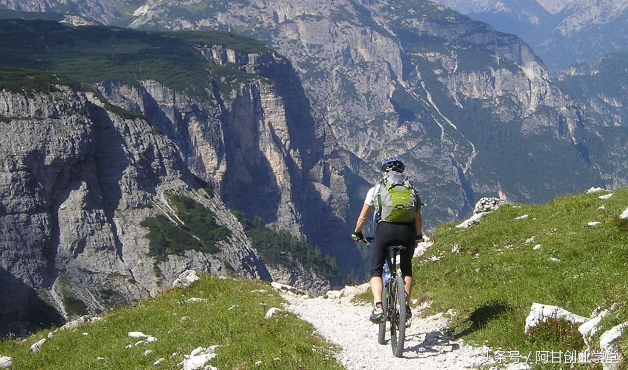 哀鸿遍野安身立命,哀鸿遍野出自哪篇文章