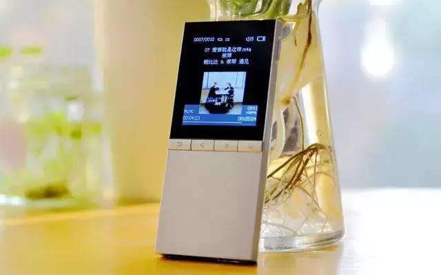 能续航15小时的便携*放播**器，强劲推力，HiFi音质任性听