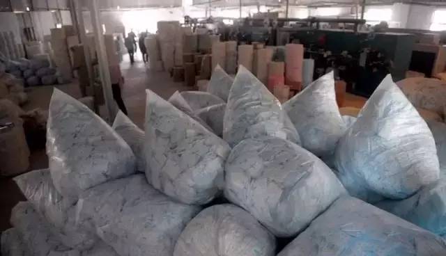 广东查获一批假冒卫生巾,2700万元假冒卫生巾