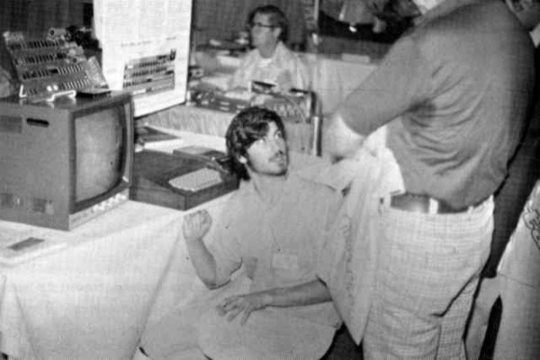 史蒂夫乔布斯真实生平,史蒂夫·乔布斯生平的伟大事迹