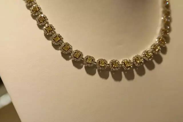 在海上能够买什么？