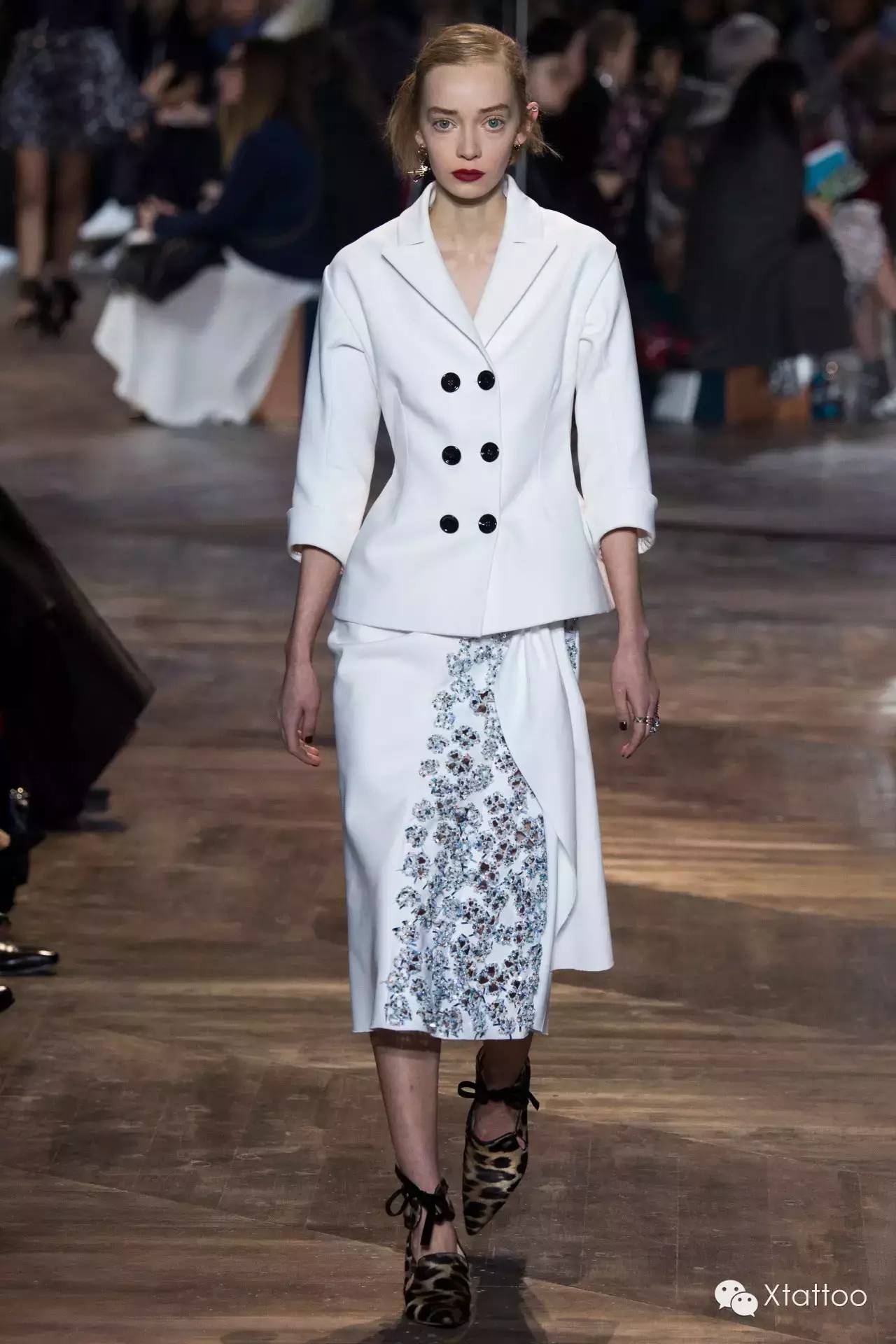 2016秋冬高定时装周,阿玛尼春夏高定2016