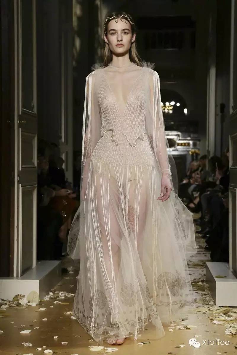 2016秋冬高定时装周,阿玛尼春夏高定2016