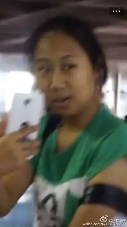 虹桥一姐追星原因,虹桥一姐追星