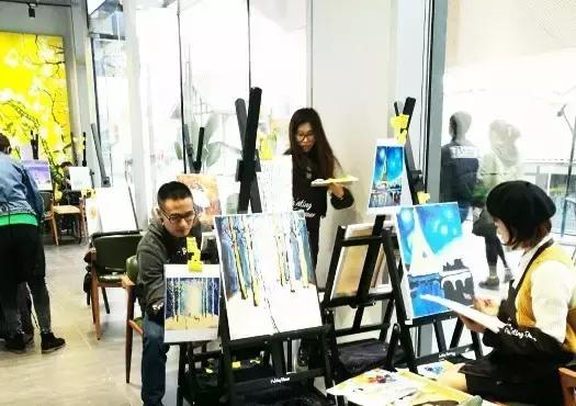 春熙路游玩攻略,春熙路能吃又能玩的地方