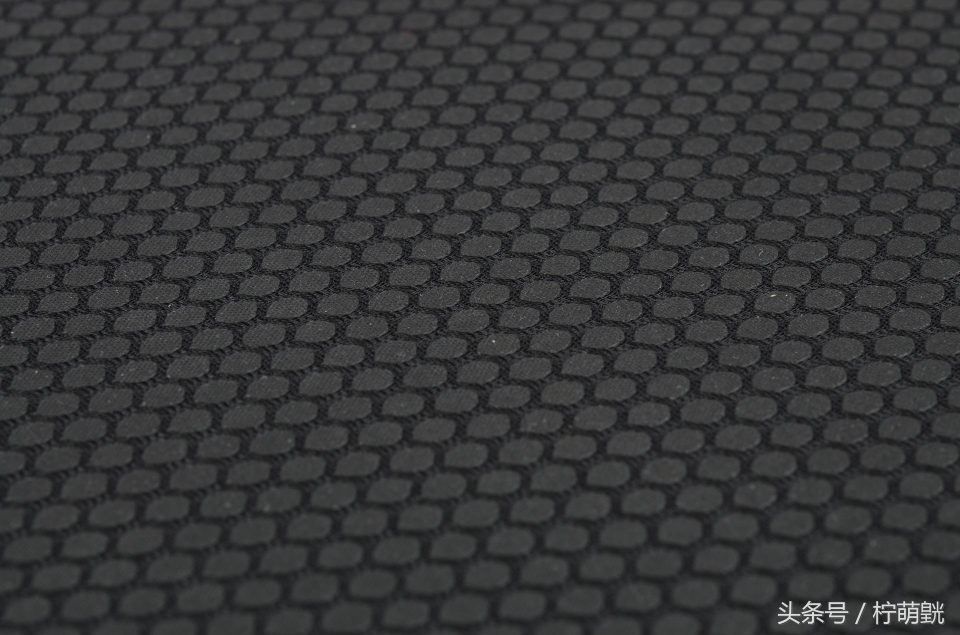 玩游戏最好用什么鼠标垫,什么样的鼠标垫合适打游戏测评