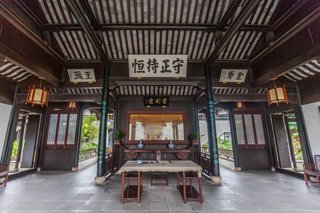 距离杭州仅30公里车程,距离杭州一小时车程的景点