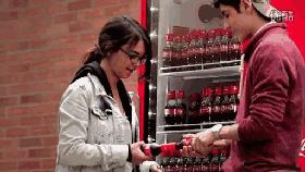 除了可口可乐的自拍瓶，快消品还有这20种玩法