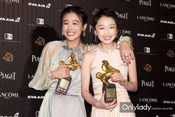 舒淇同款樱花粉,舒淇徐若瑄明星写真