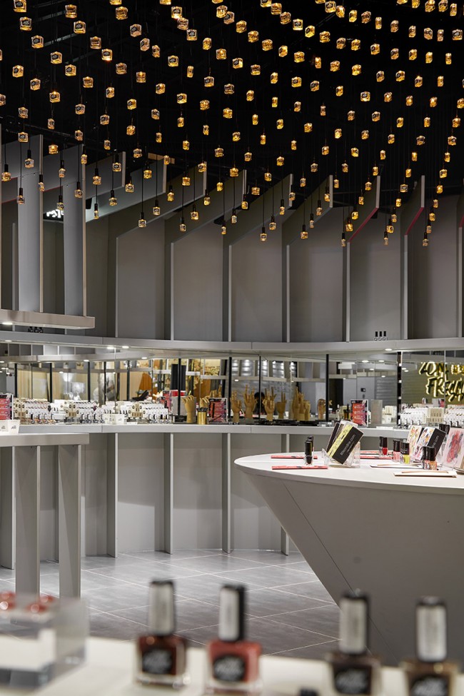 k11购物广场设计,上海k11二层焕新开业