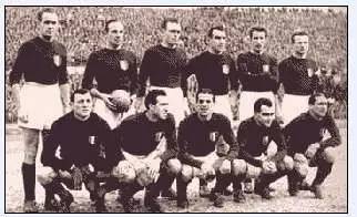 60年前遭遇空难的足球队,那些年足球惋惜离场集锦