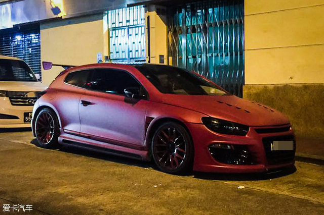 港澳旅游偶遇各路有趣改装车