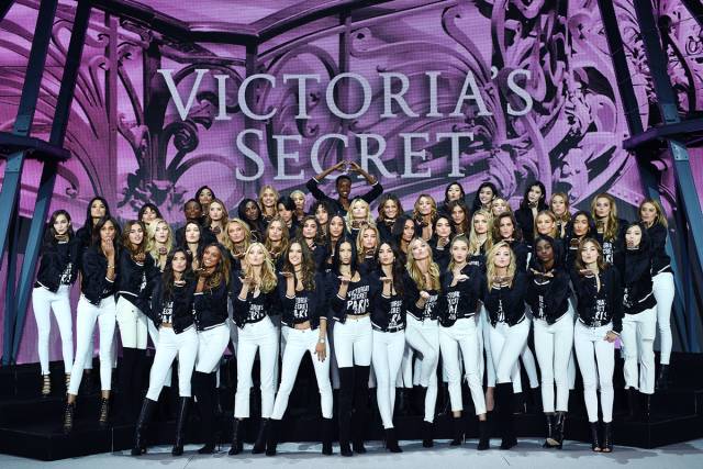 维密天使们也喝啤酒，啤酒跟啤酒肚真的没关系