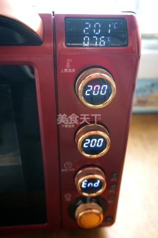 美味的脆皮烤鸡味道太香了,圣诞脆皮烤鸡教程