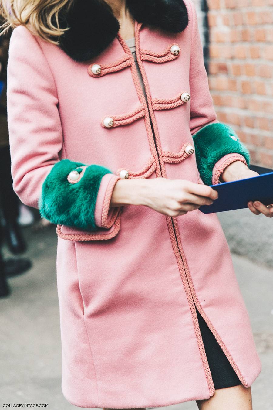 2017年的流行色草木绿,2022年的春季流行色