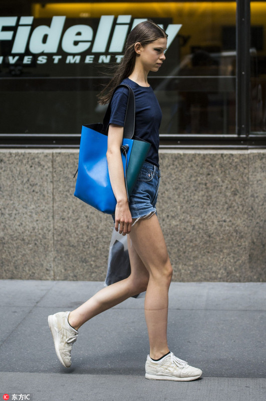 售价2W的皮口袋TwistedCabas成CELINE新宠