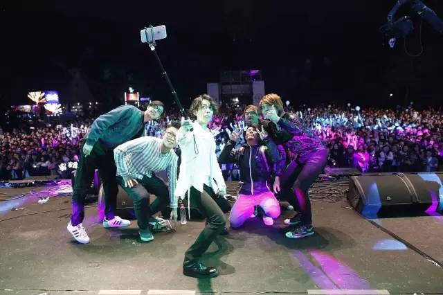 林宥嘉丁文琪情话,歌曲情话林宥嘉