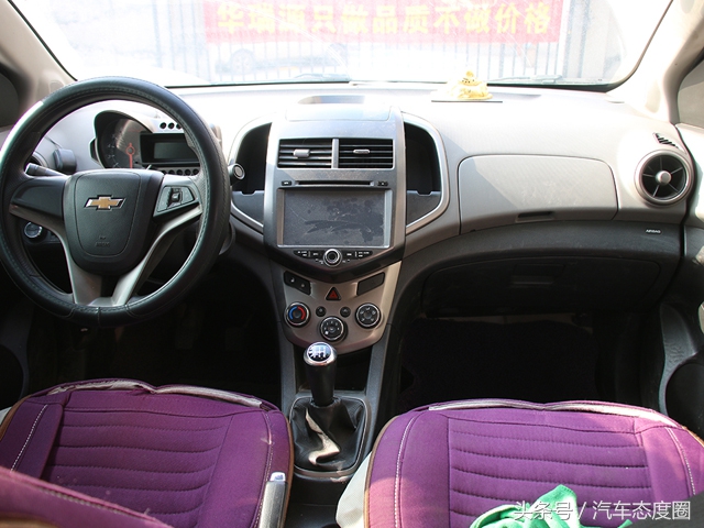 二手车2到3万油耗低,3万左右的二手车推荐哪款车型