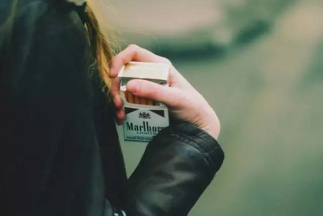 威客中国｜一盒万宝路，撩遍所有广告人