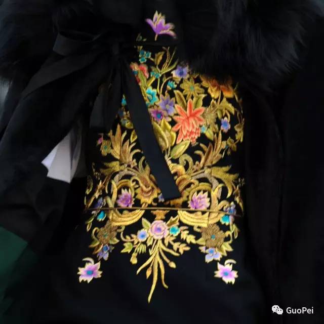 刺绣的优雅与时尚,潮绣的独特风格