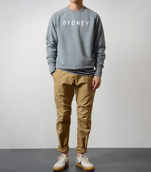 小脚裤冬天不想露脚踝的穿搭,如何在冬天从容不迫地露脚踝