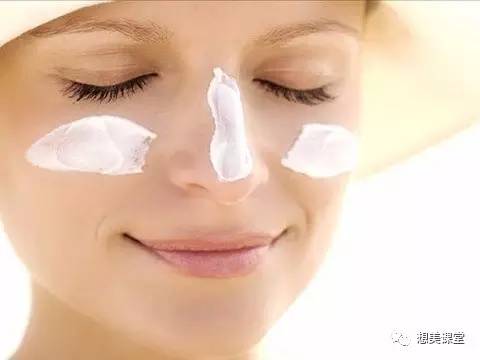 皮肤挺好的用什么护肤品,皮肤好差老是起痘痘怎么办