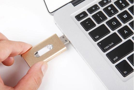 文件格式如何由ntfs改为fat32,单个文件过大无法拷入u盘怎么办