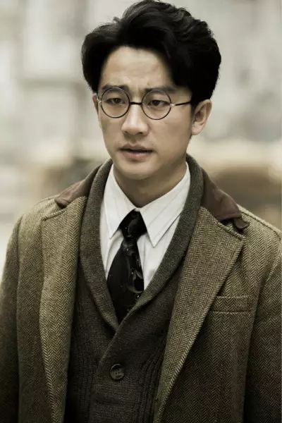 黄轩女朋友是谁呢,黄轩的女朋友是韩国人吗