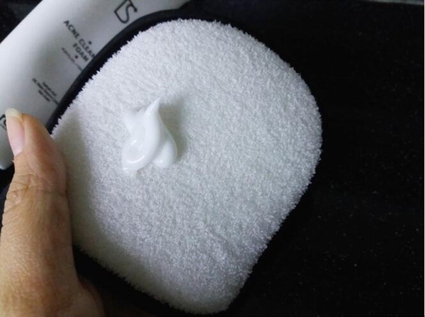 右脸长痘怎么快速有效的解决,婴儿右脸长痘痘是什么原因