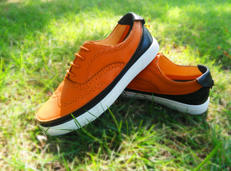 能够自由搭配鞋底的鞋子,一款百搭时尚的鞋子合适宽脚